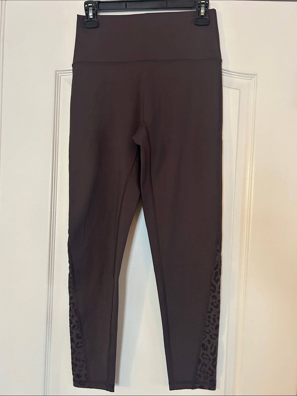 aerie High-Waist Leggings in Dark Brown with Leopard Side Panels